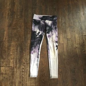 Alo Yoga leggings